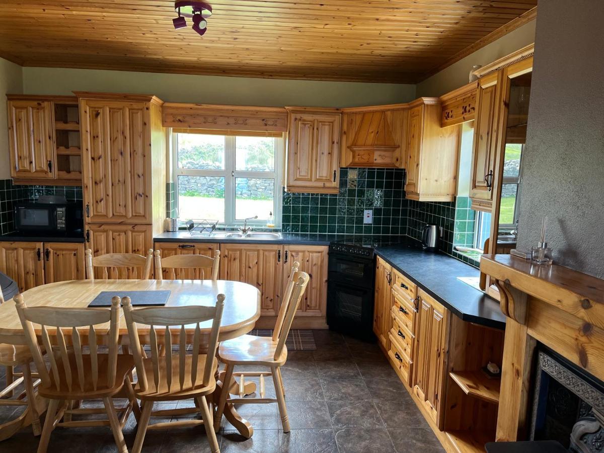 Ocean View Doolin Villa Luaran gambar