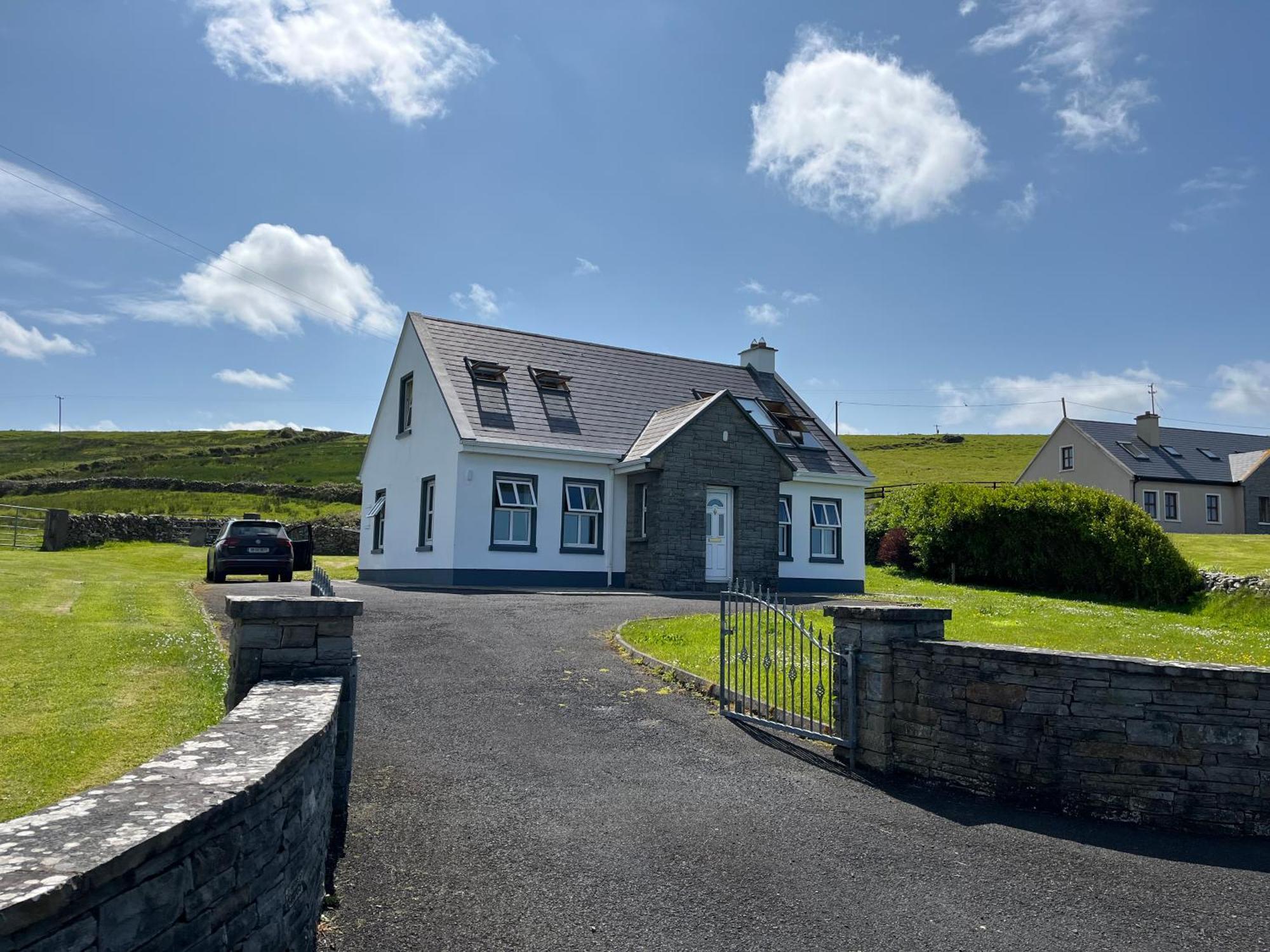 Ocean View Doolin Villa Luaran gambar
